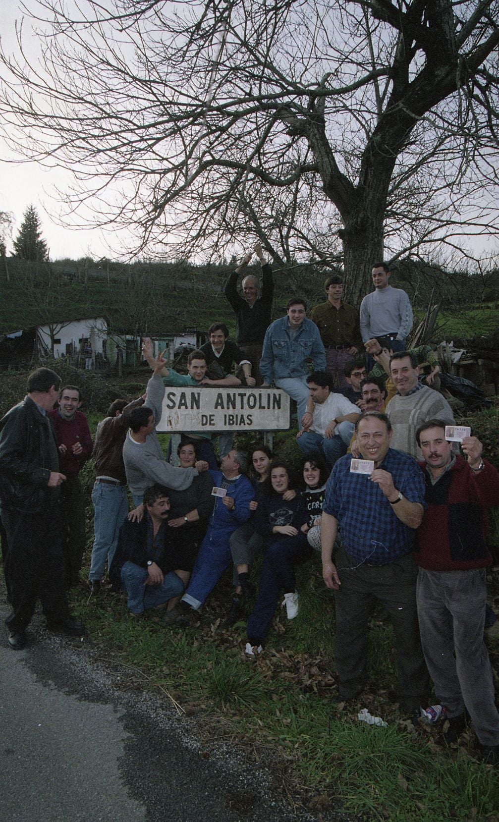 El primer premio del sorteo del Niño cae en Ibias y Cangas del Narcea. 1993