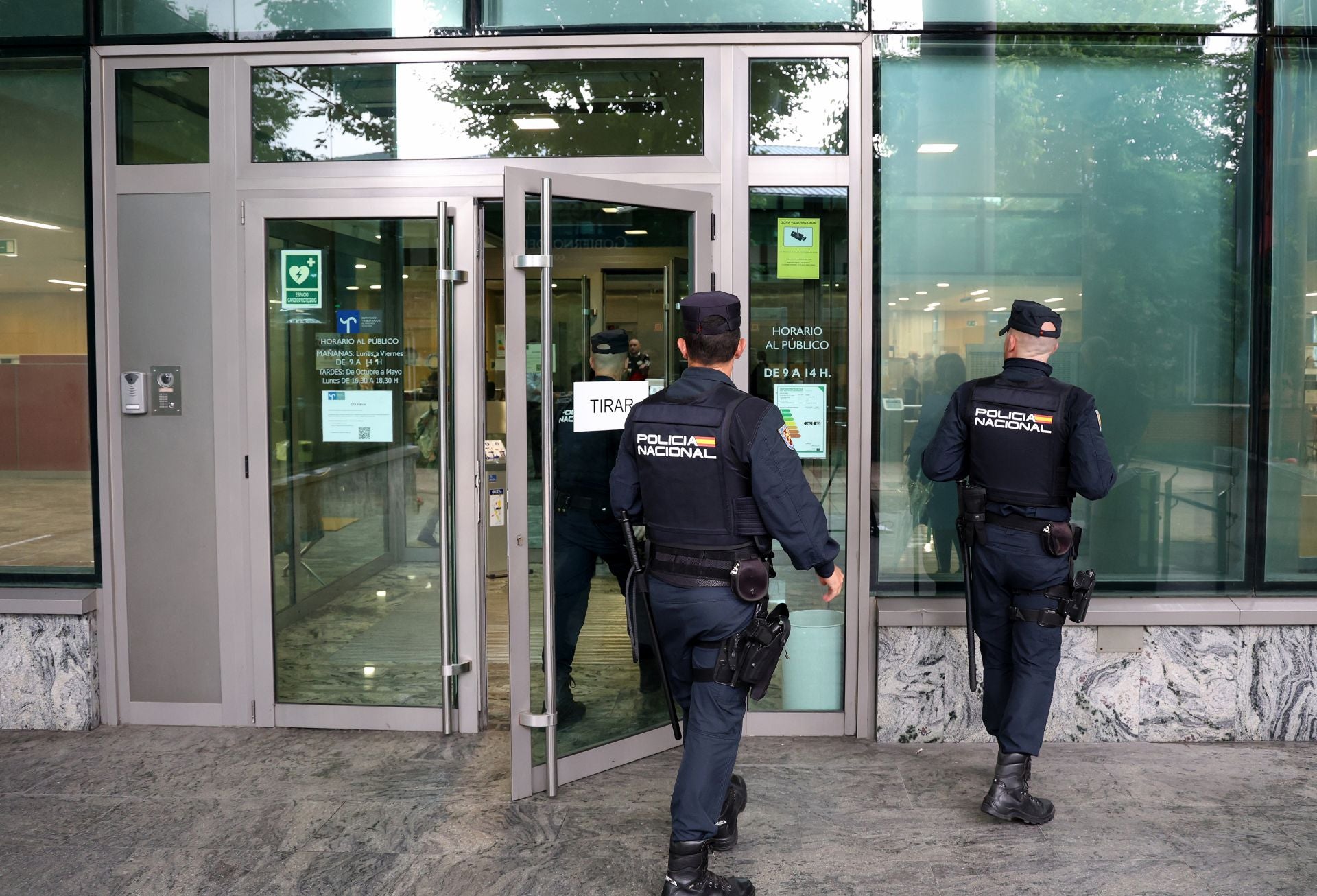 Encierro docente en la Consejería de Hacienda 