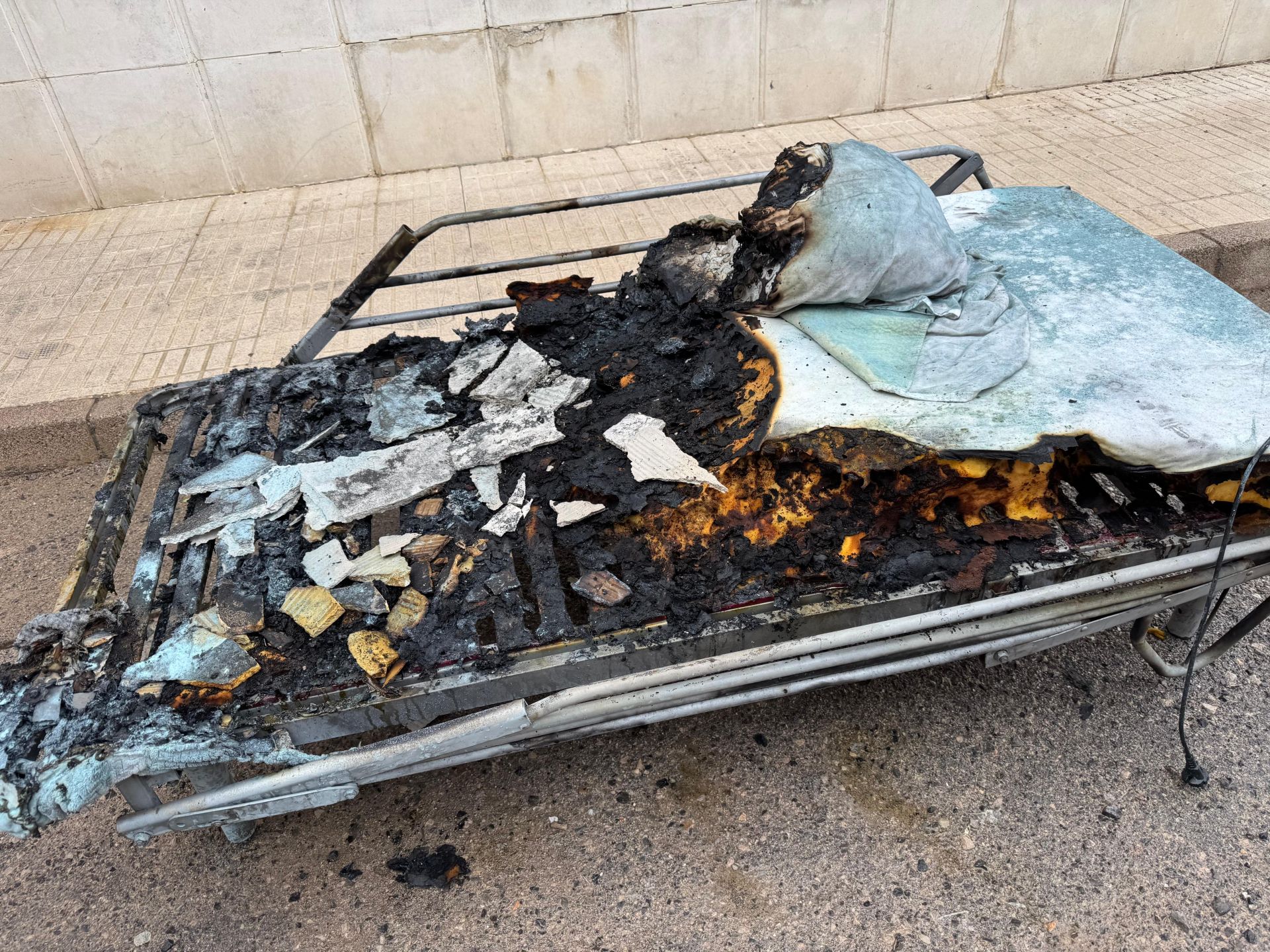 Así quedó la residencia geriátrica de Siero tras el incendio que dejó un herido grave