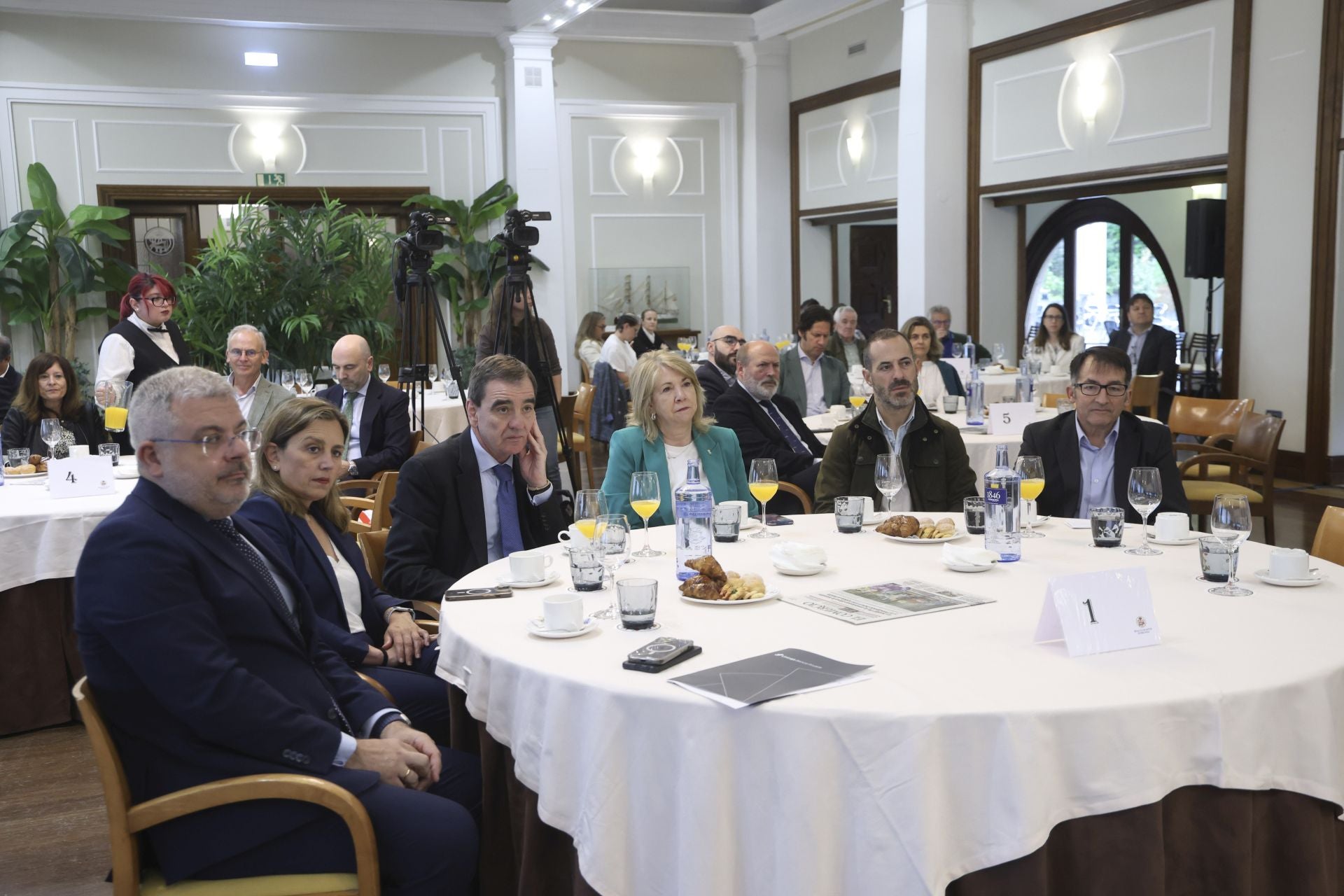 La vía fiscal asturiana, a análisis en EL COMERCIO