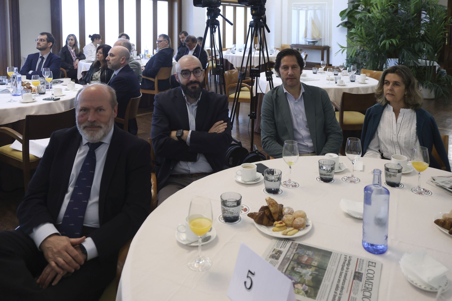 La vía fiscal asturiana, a análisis en EL COMERCIO