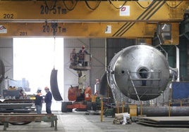 Instalaciones de El Tallerón, que quiere Indra para fabricar blindados.