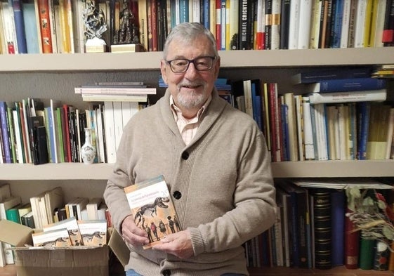 «Siempre me prestó la lliteratura como xuegu»