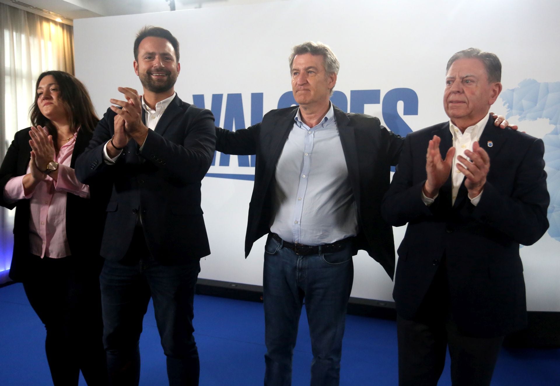 El encuentro de Feijóo con afiliados en Oviedo, en imágenes
