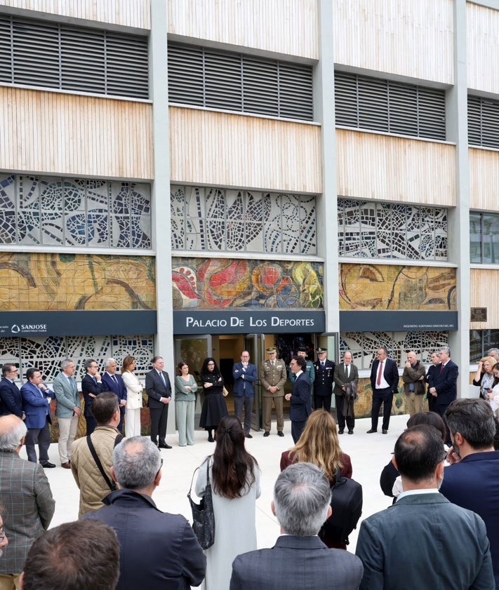 Imagen secundaria 2 - El renovado Palacio de los Deportes de Oviedo.