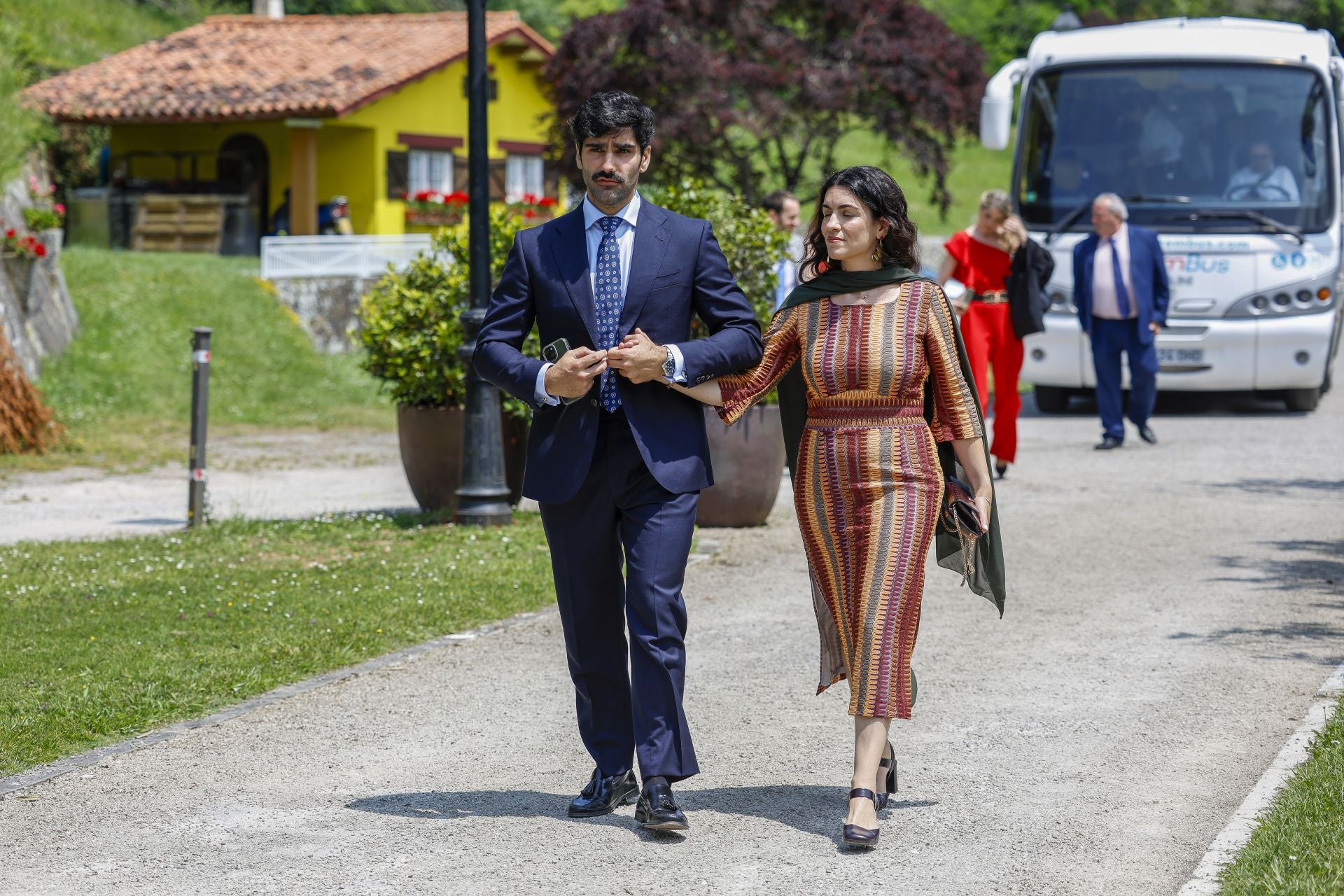 Una boda celebrada en Gijón y dos enamorados de la ciudad