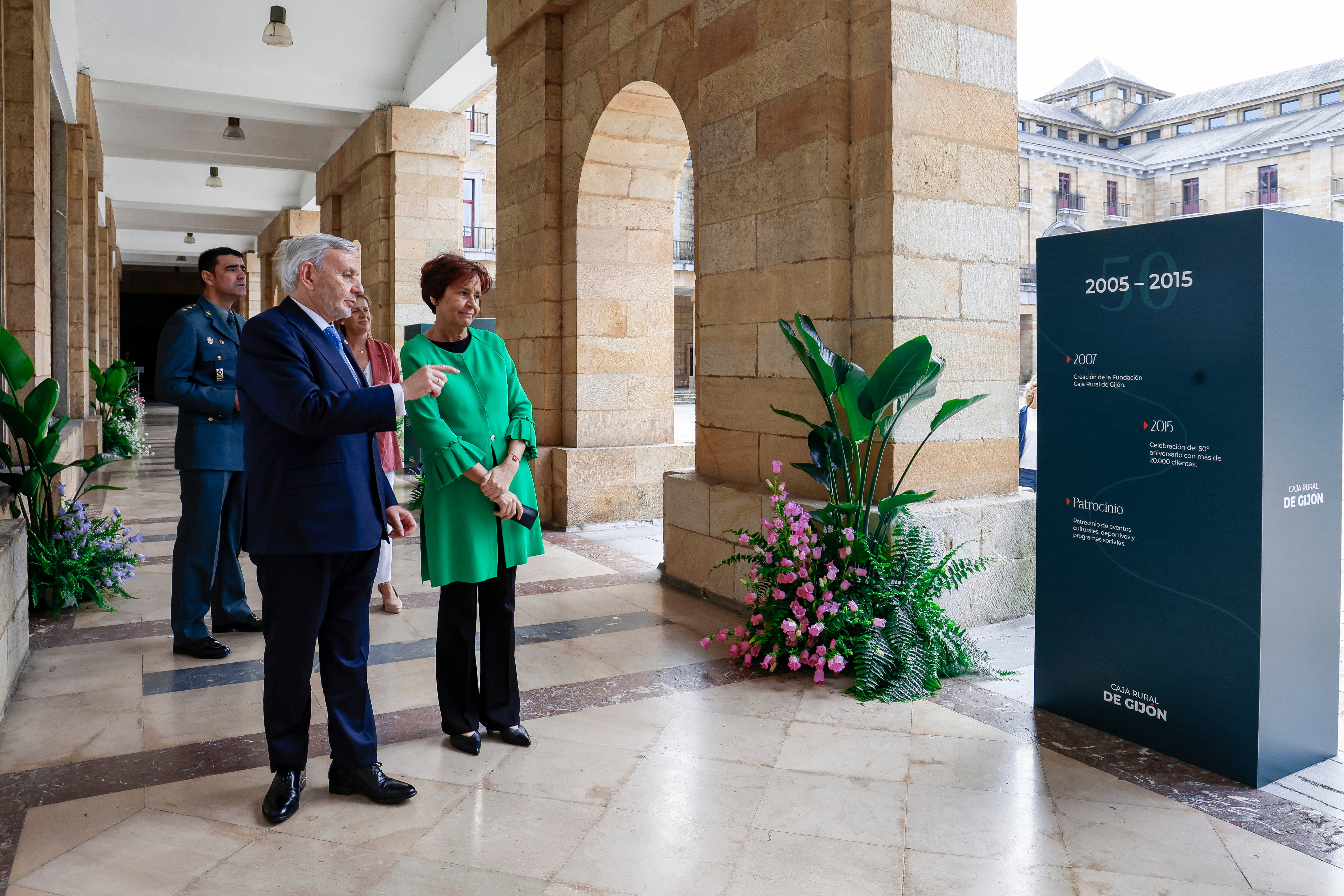 Caja Rural de Gijón celebra su 60 aniversario: las imágenes de la jornada