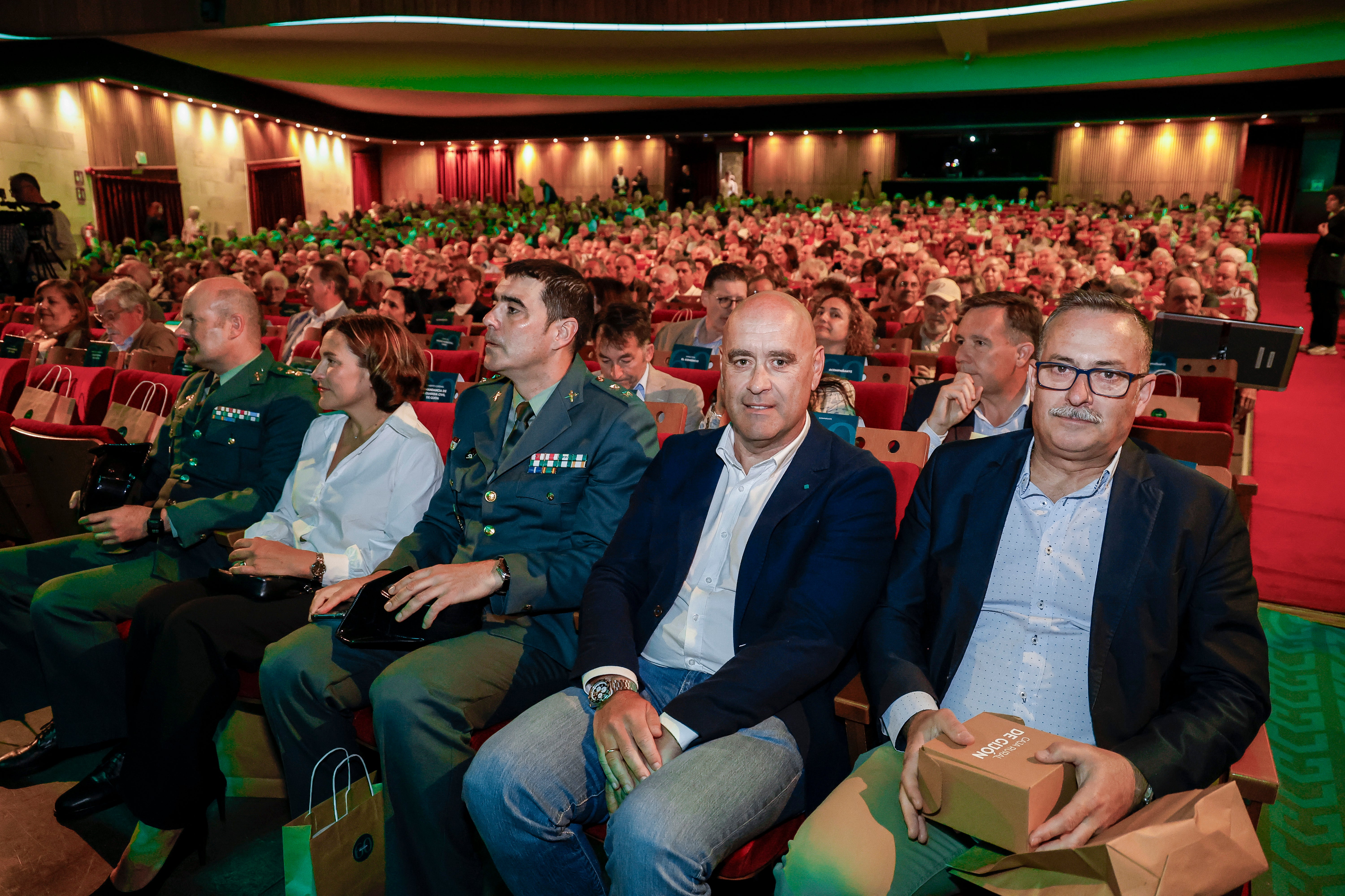 Caja Rural de Gijón celebra su 60 aniversario: las imágenes de la jornada