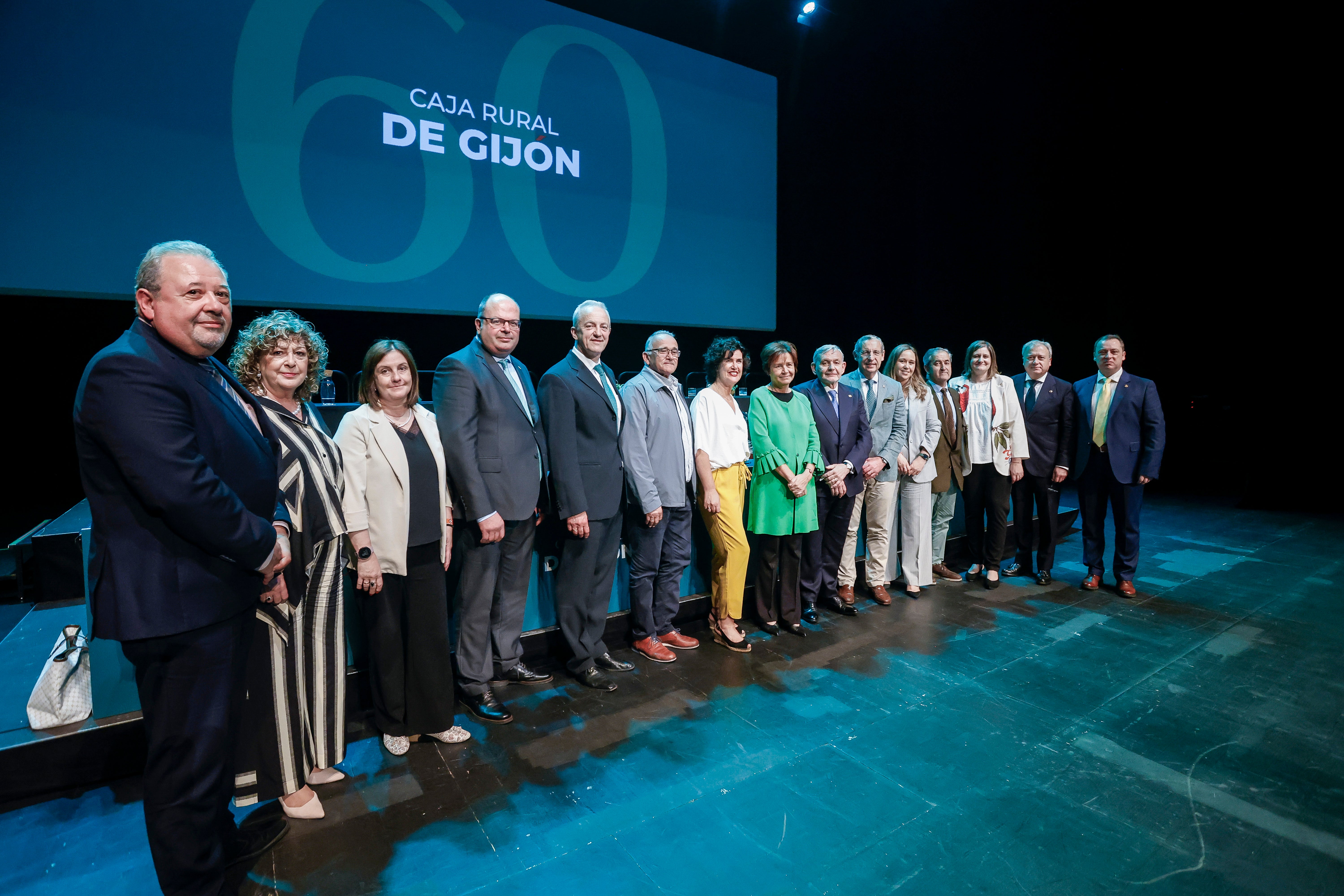Caja Rural de Gijón celebra su 60 aniversario: las imágenes de la jornada