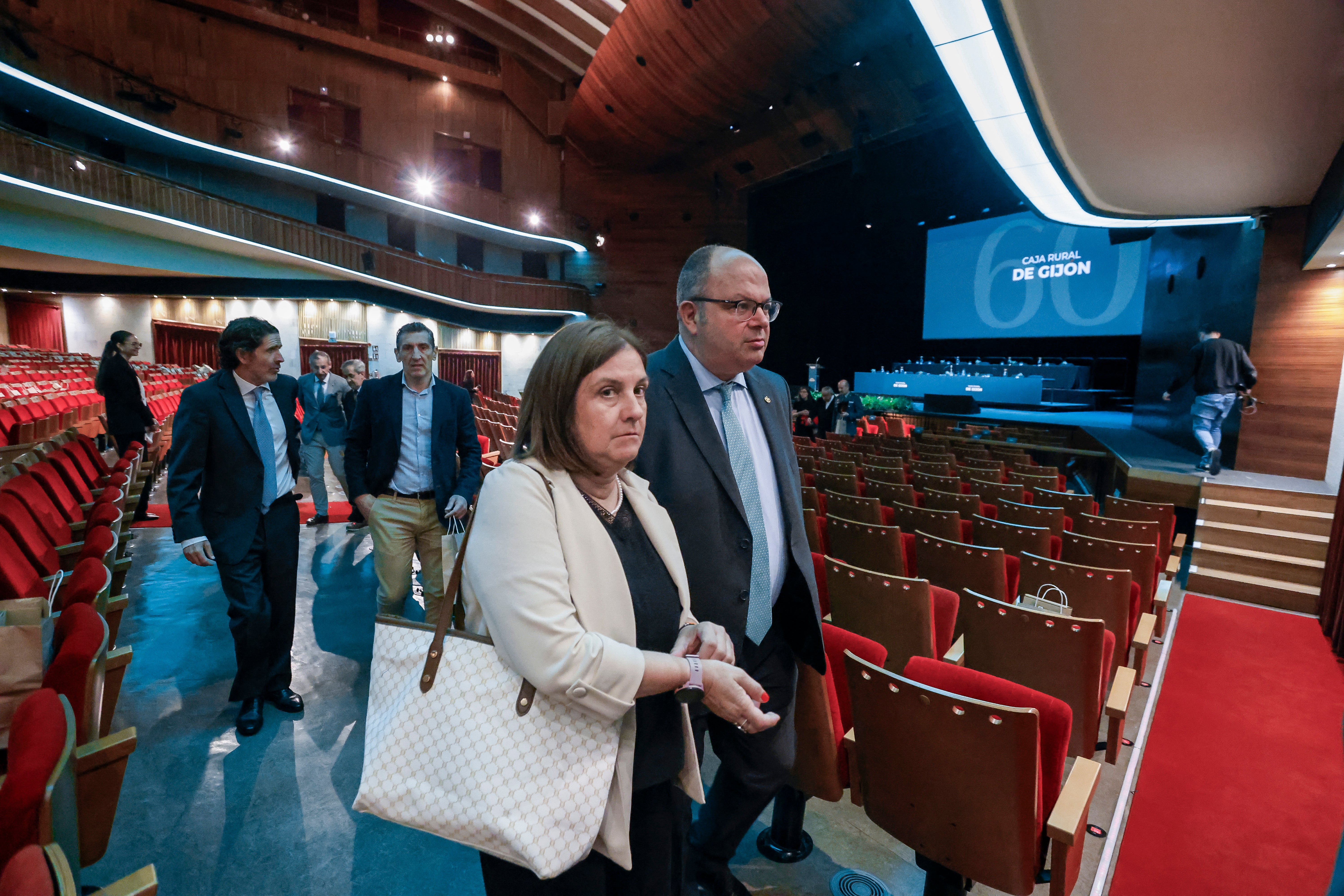 Caja Rural de Gijón celebra su 60 aniversario: las imágenes de la jornada