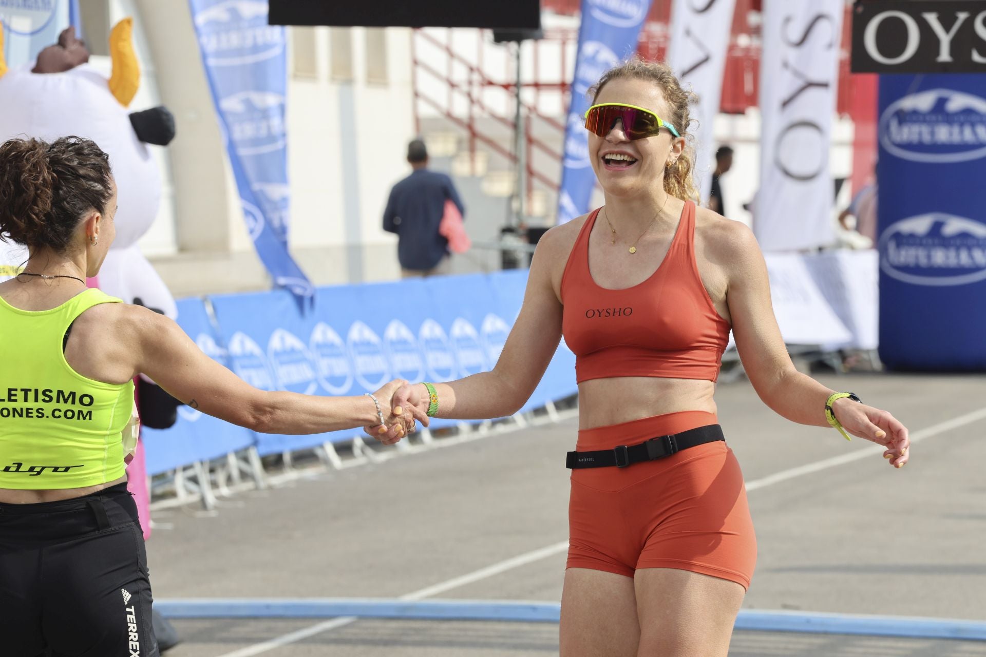 Carrera de la Mujer | Imparable marea rosa en Gijón