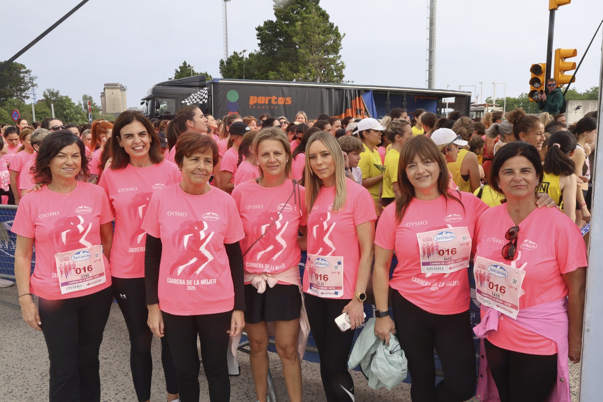 Carrera de la Mujer | Imparable marea rosa en Gijón