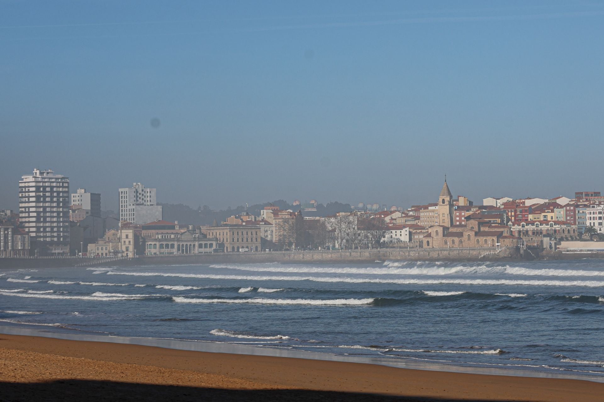 Gijón, afectada por la contaminación.