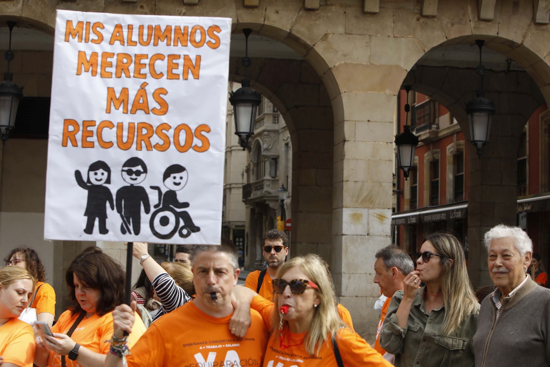La escuela concertada alza la voz en Gijón: «¡Hasta aquí!»