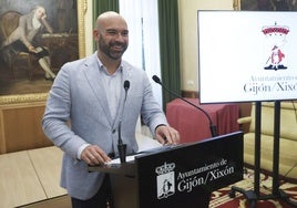 Jesús Martínez Salvador, este martes, durante la rueda de prensa posterior a la junta de gobierno local.
