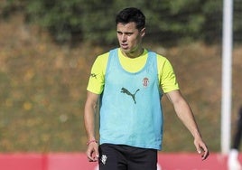 Gaspar, esta temporada, durante un entrenamiento en Mareo.