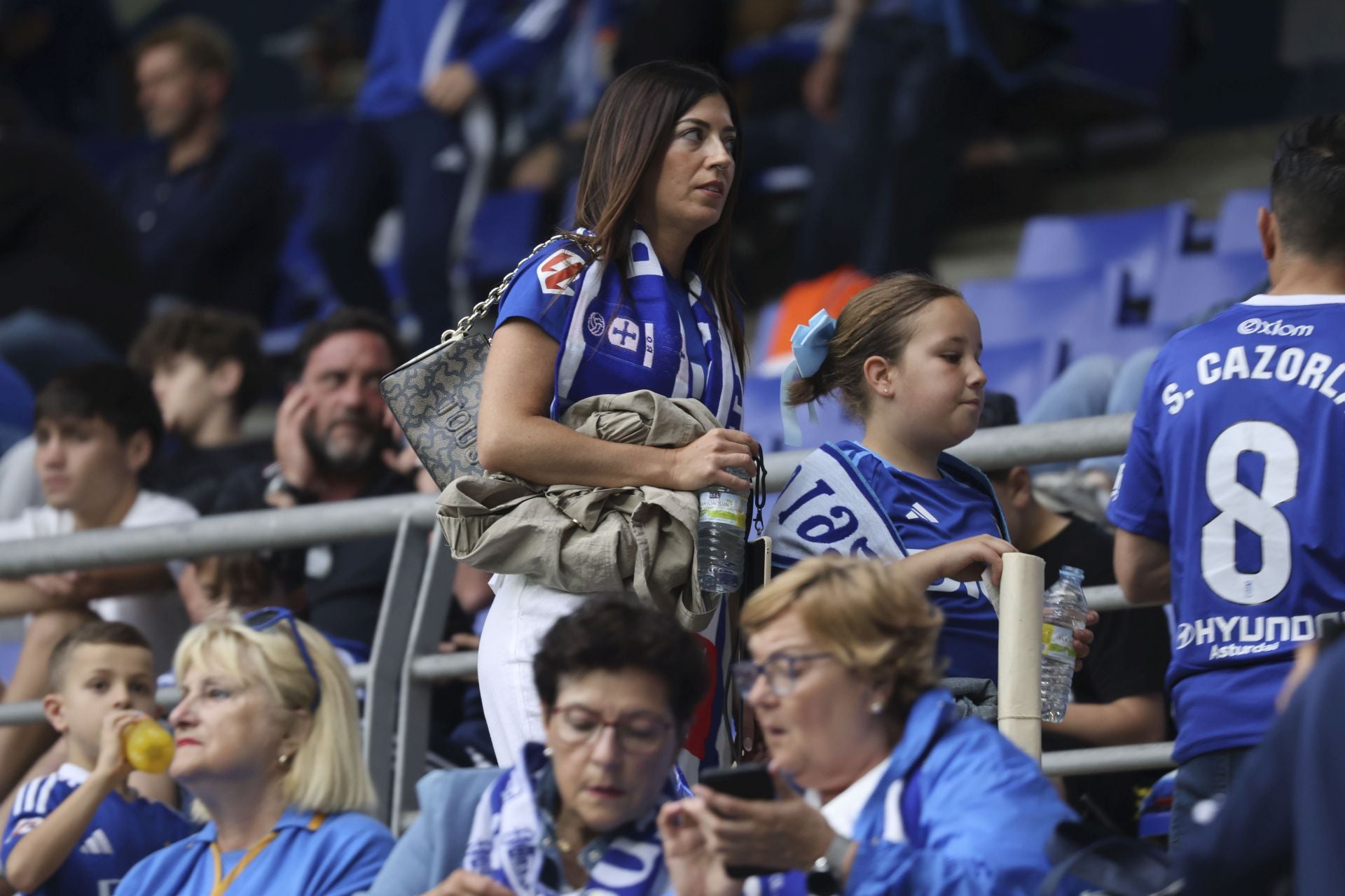 ¿Estuviste en el Real Oviedo - Almería? ¡Búscate en las imágenes!
