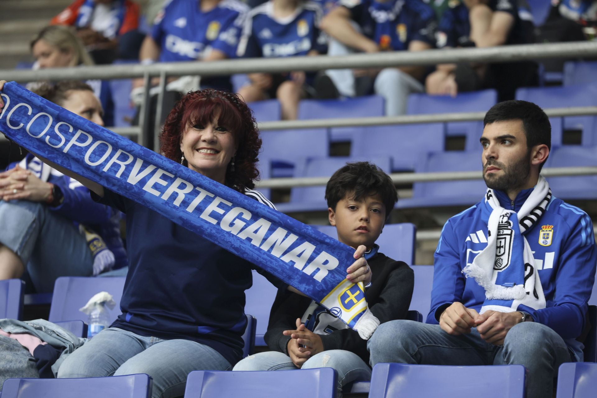 ¿Estuviste en el Real Oviedo - Almería? ¡Búscate en las imágenes!