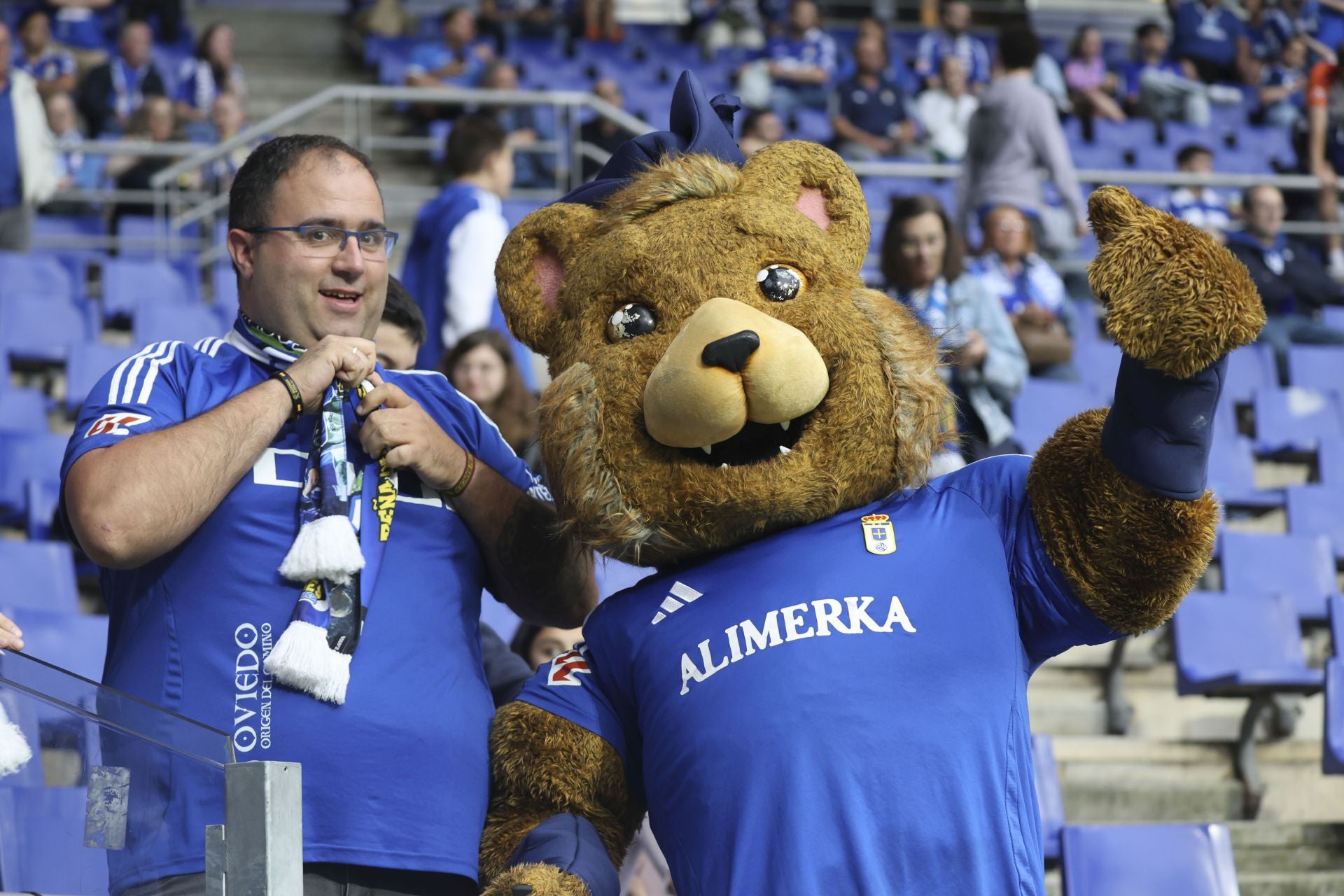 ¿Estuviste en el Real Oviedo - Almería? ¡Búscate en las imágenes!