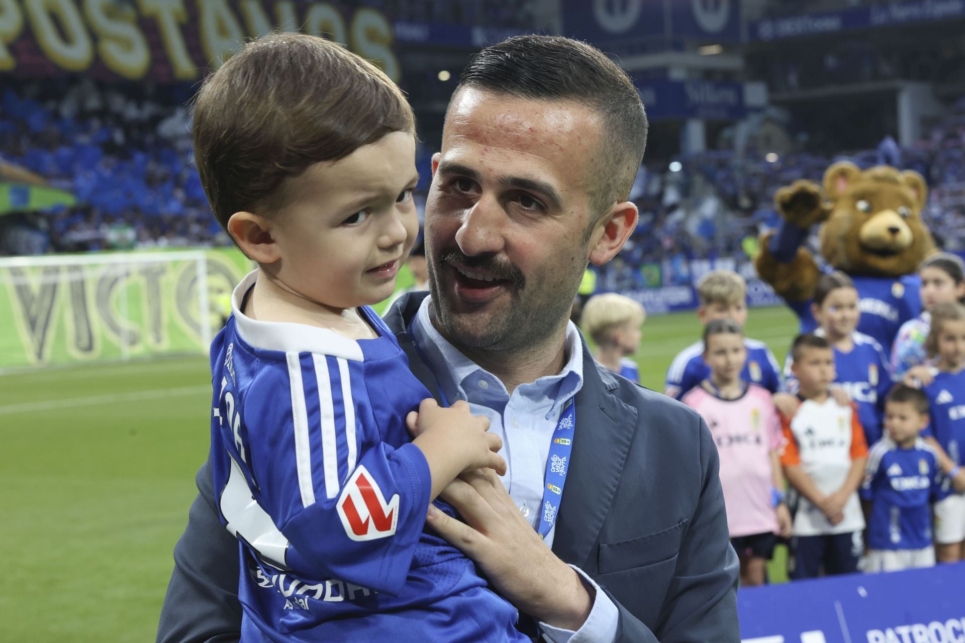 ¿Estuviste en el Real Oviedo - Almería? ¡Búscate en las imágenes!