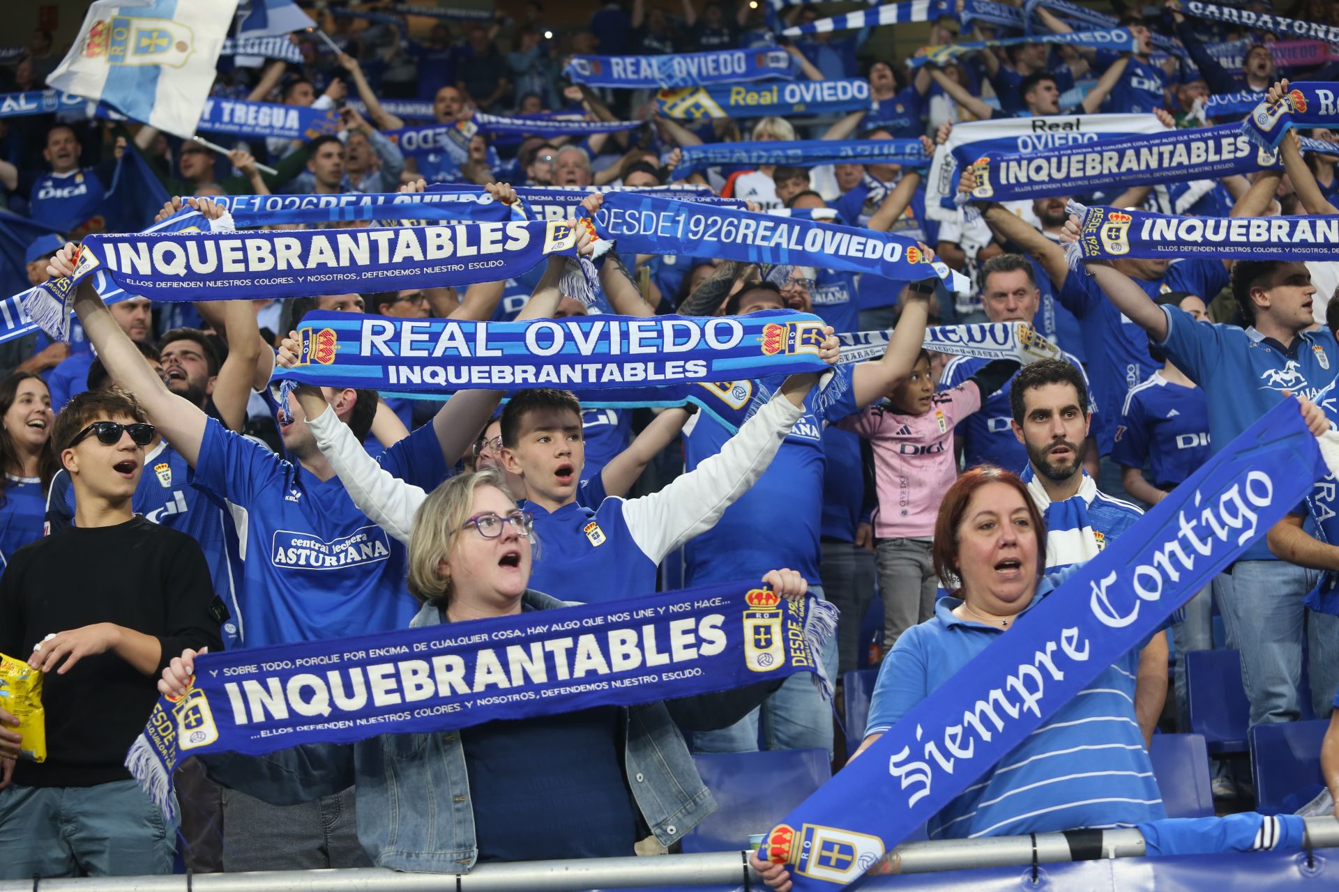 ¿Estuviste en el Real Oviedo - Almería? ¡Búscate en las imágenes!