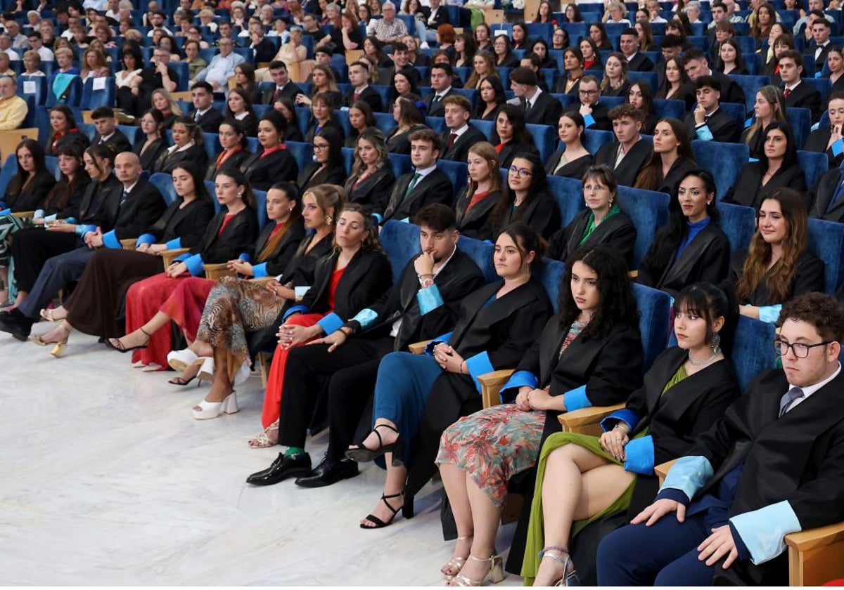Los graduados en el Calatrava.