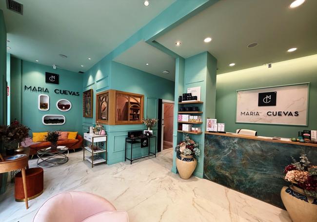 Centro de Estética María Cuevas, en c/ Libertad, 37 en Gijón