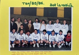 Fotografía de recuerdo de la primera temporada del club.