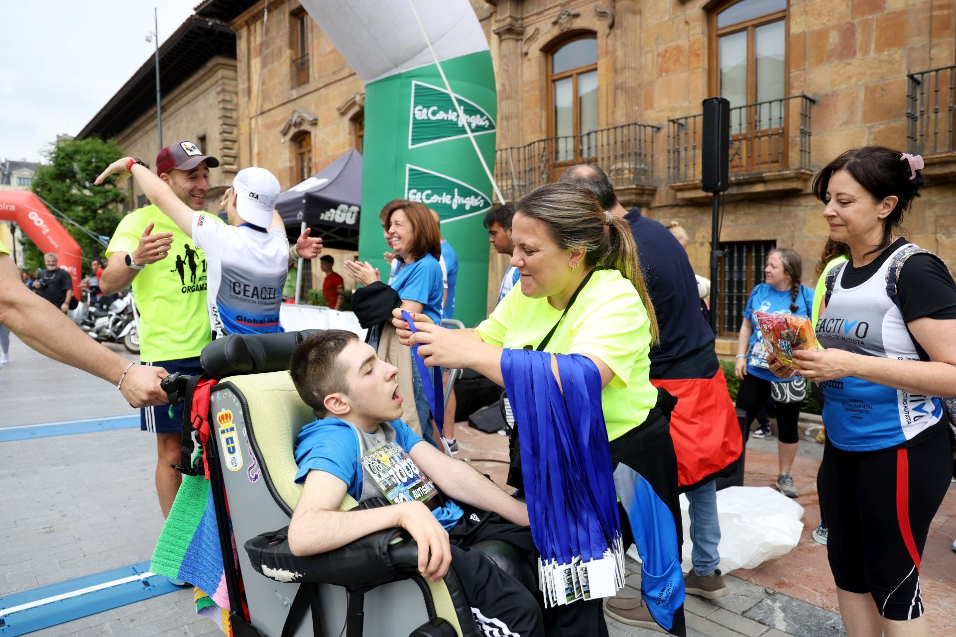Fotos: III edición de la Carrera 10Km AutismOviedo