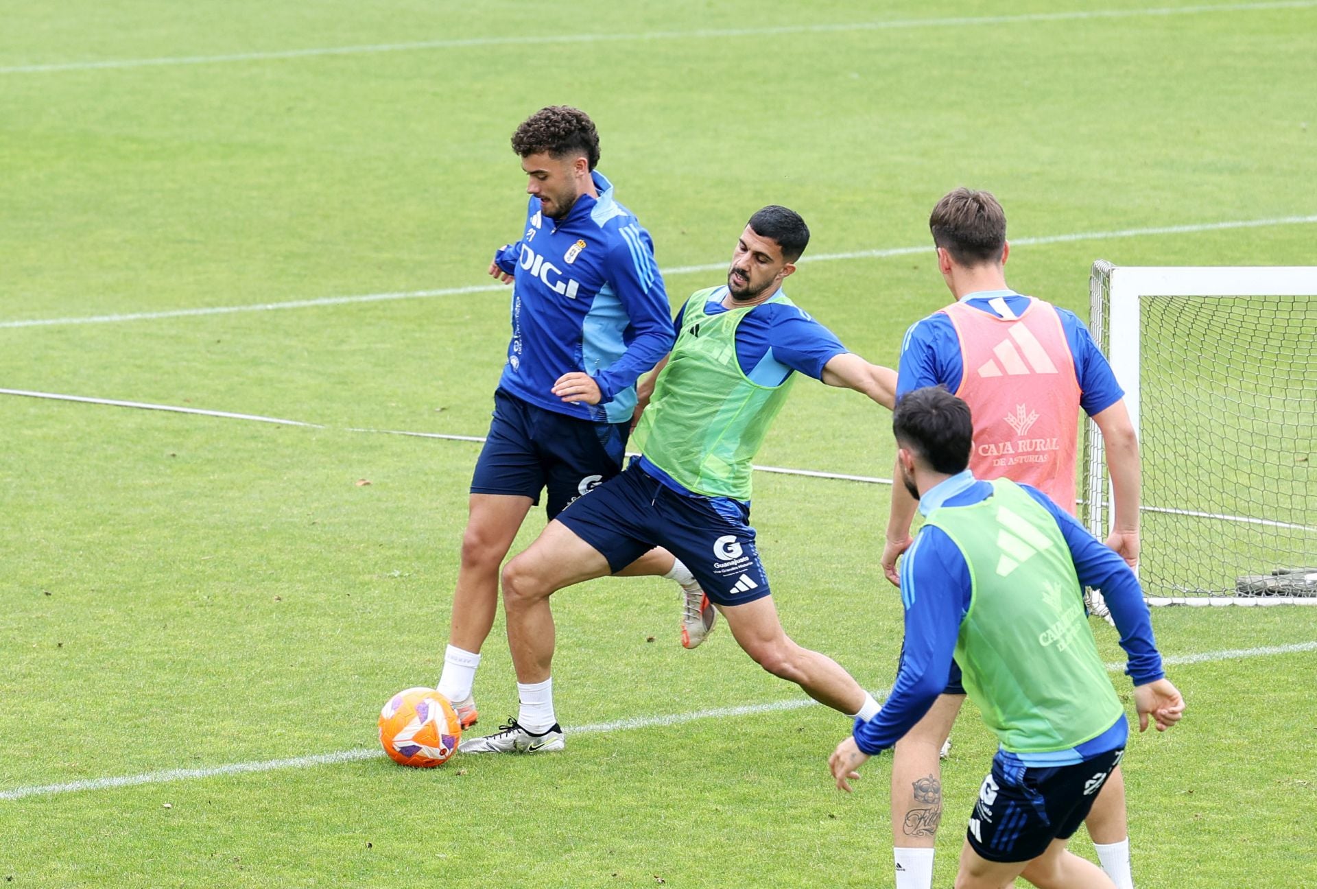Entrenamiento del Real Oviedo tras el partido en Miranda de Ebro