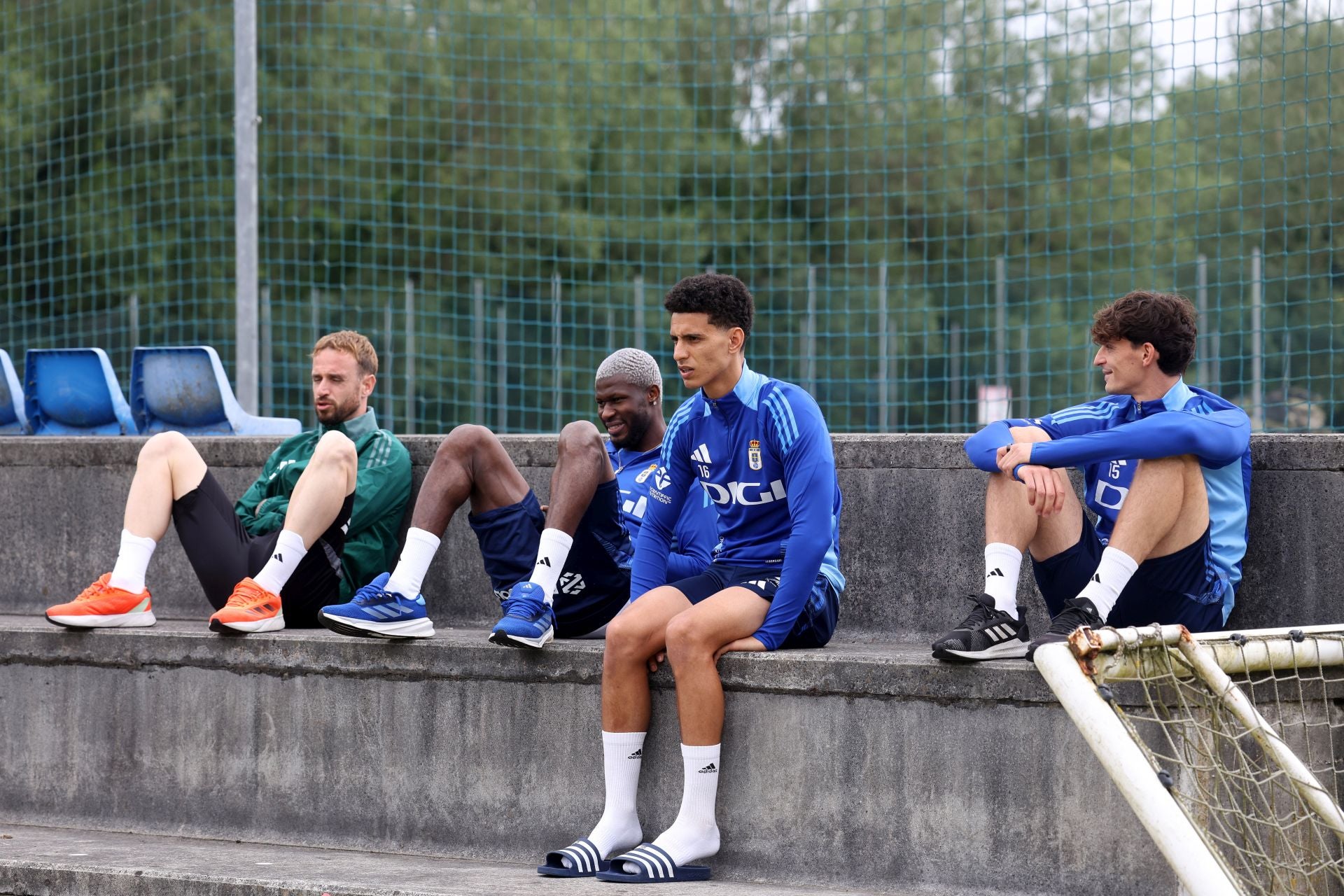 Entrenamiento del Real Oviedo tras el partido en Miranda de Ebro