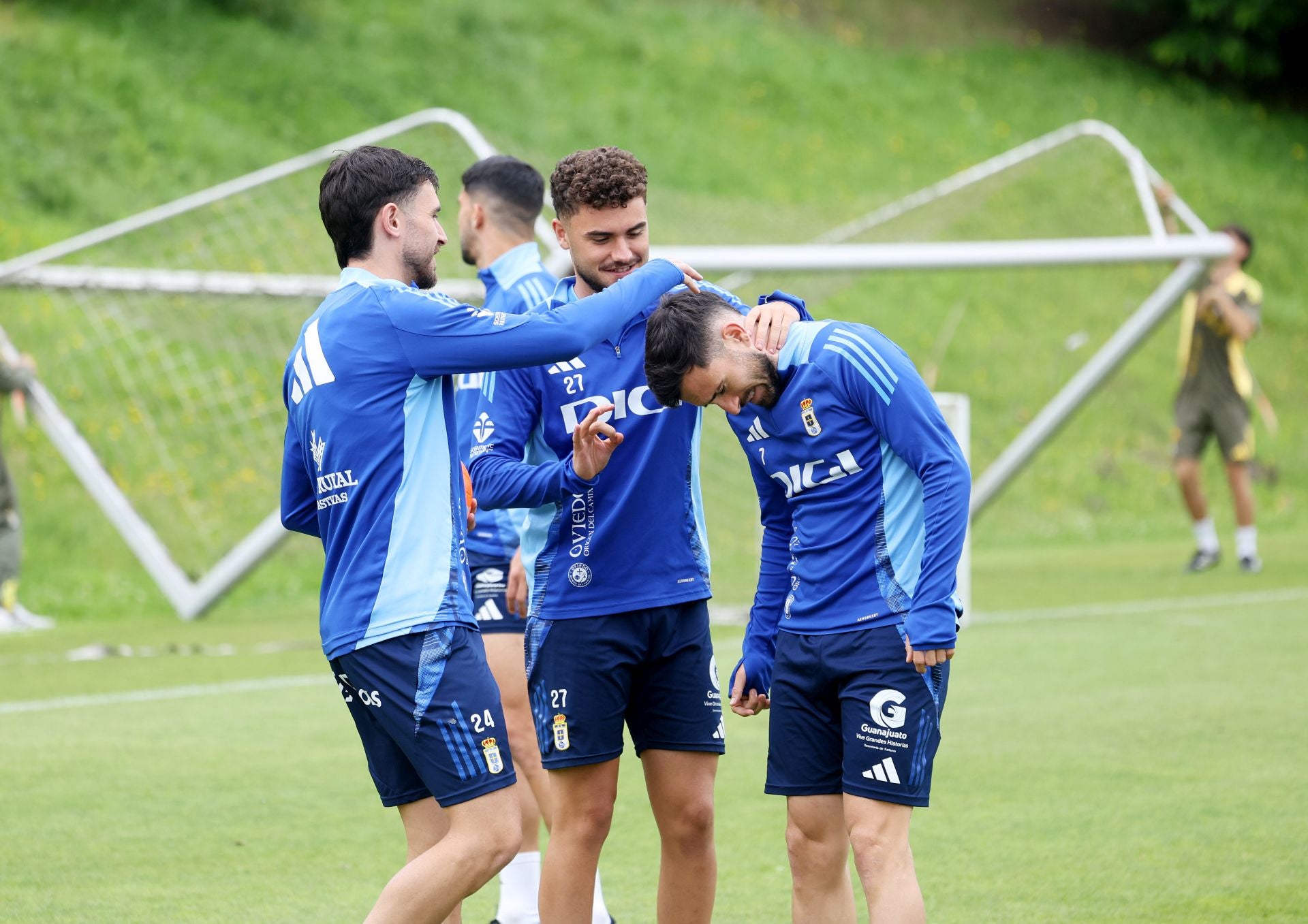 Entrenamiento del Real Oviedo tras el partido en Miranda de Ebro