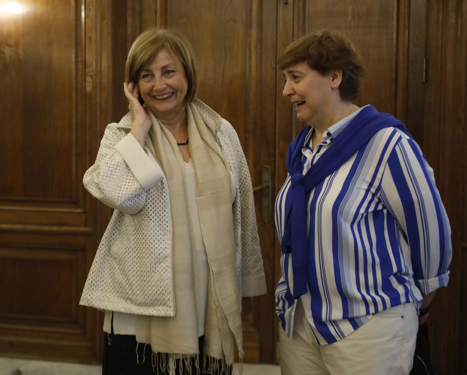Recepción en el Consistorio a los premios de LA VOZ DE AVILÉS