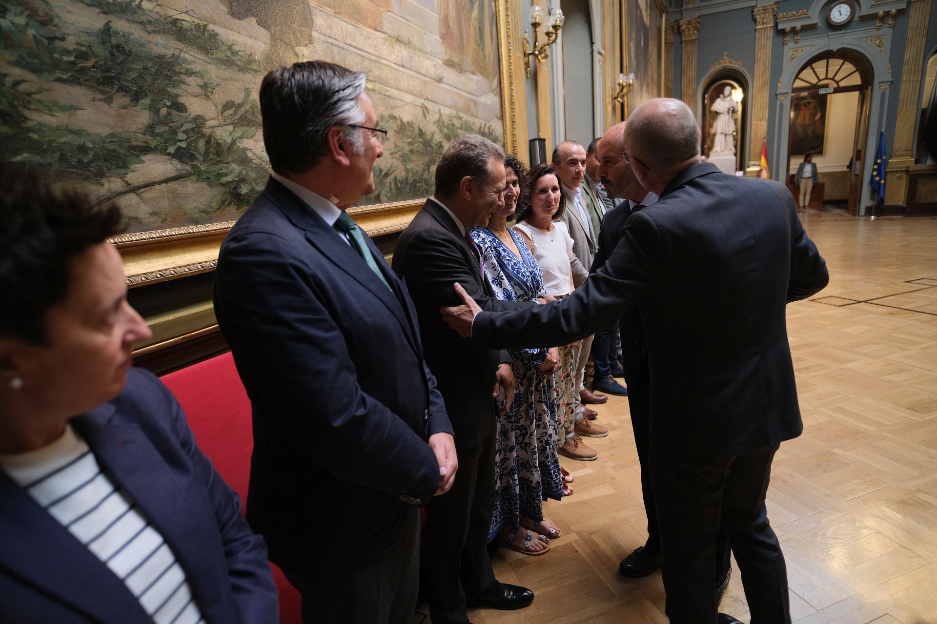 Los estudiantes del occidente asturiano visitan el Senado