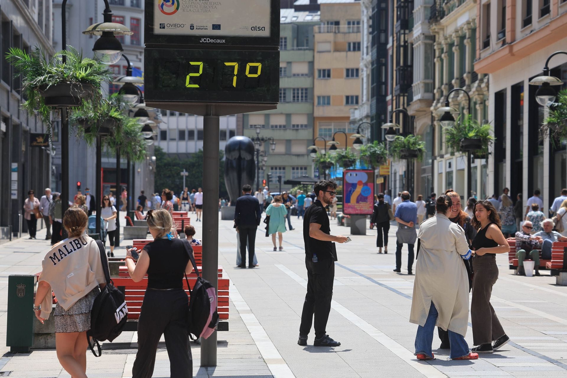 Asturias dice &#039;hola&#039; al calor con termómetros superando los 30 grados