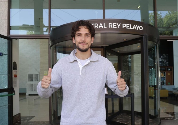 Álex Corredera es el primer fichaje del Sporting de la próxima temporada.