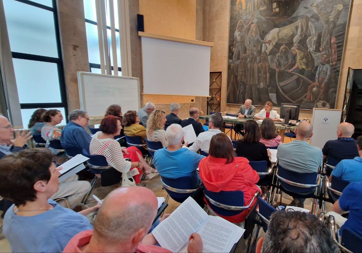 Reunión del Consejo de Salud en el que se acordó iniciar la tramitación administrativa del nuevo mapa sanitario.