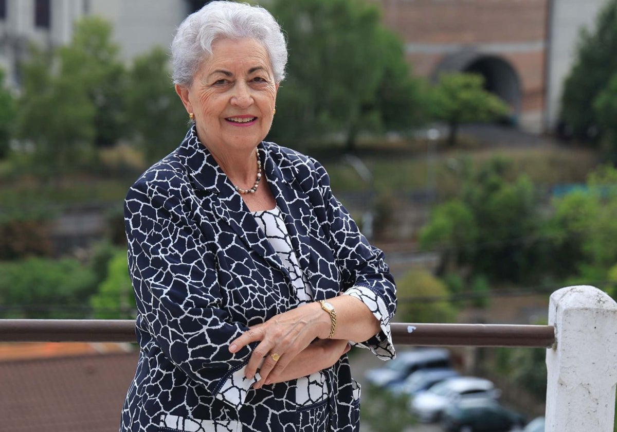 María Luisa Díaz, en su vivienda de San Vicente, en San Martín del Rey Aurelio.