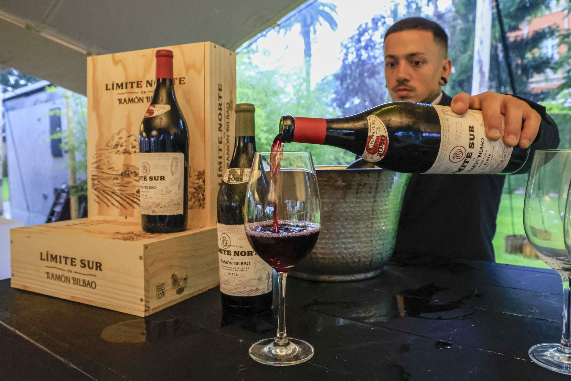 &#039;Experiencias Calderetas&#039; en Gijón: viajar del occidente al oriente sin moverse del sitio