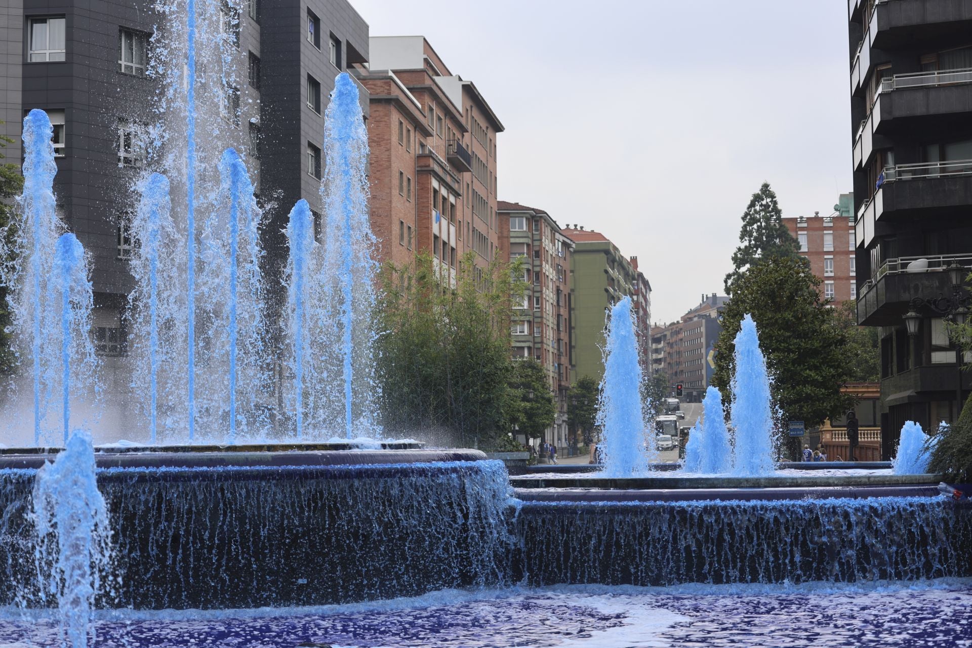Fiesta eterna en Oviedo tras el ansiado ascenso a Primera