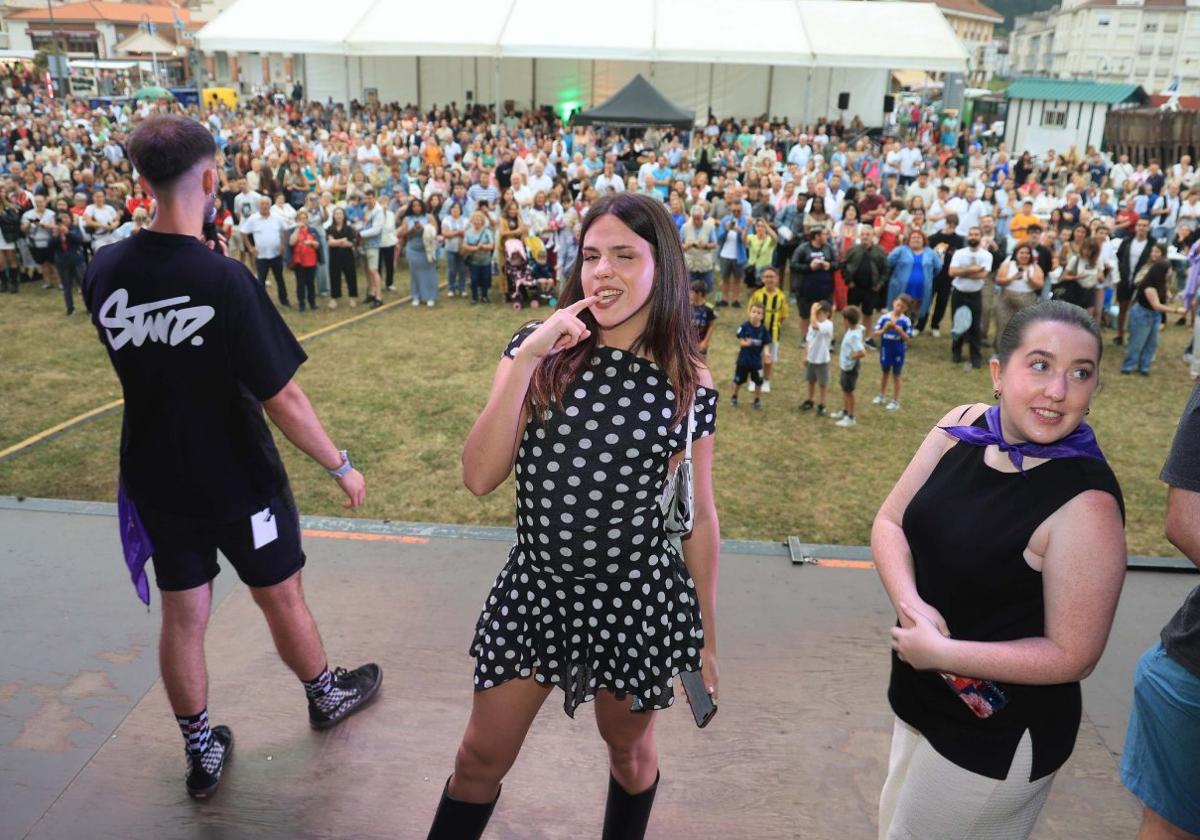 Yenesi, tras su paso por 'Tu cara me suena', regresó a La Arena para pronunciar el pregón de las fiestas.