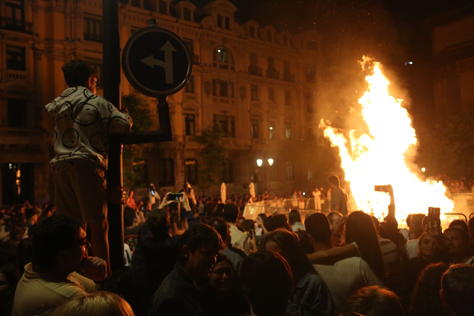 La Noche de San Juan prolonga la fiesta en Oviedo
