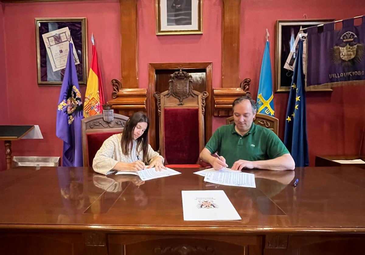 María Dolores Solares y Alejandro Vega rubrican un nuevo acuedo de colaboración