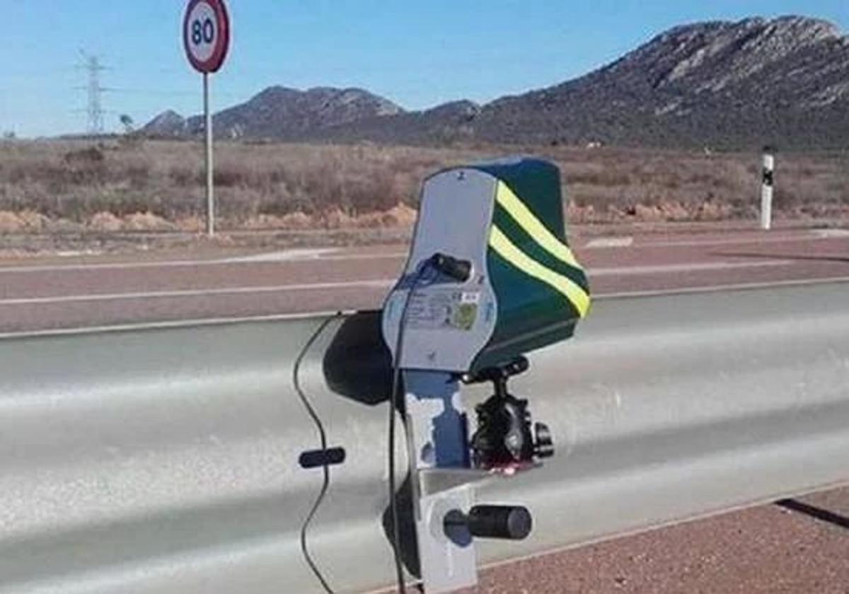La instalación de estos radares tiene como objetivo evitar los accidentes que se producen en ocasiones entre los vehículos y los trabajadores de las obras.