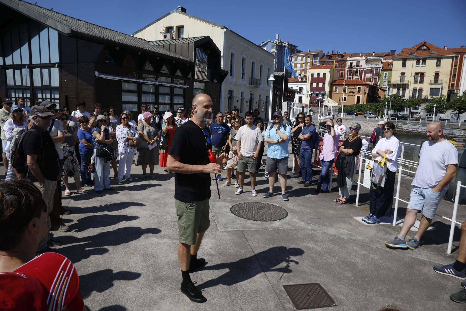 Imagen secundaria 1 - Una historia del Puerto de Gijón a través de su patrimonio arquitectónico