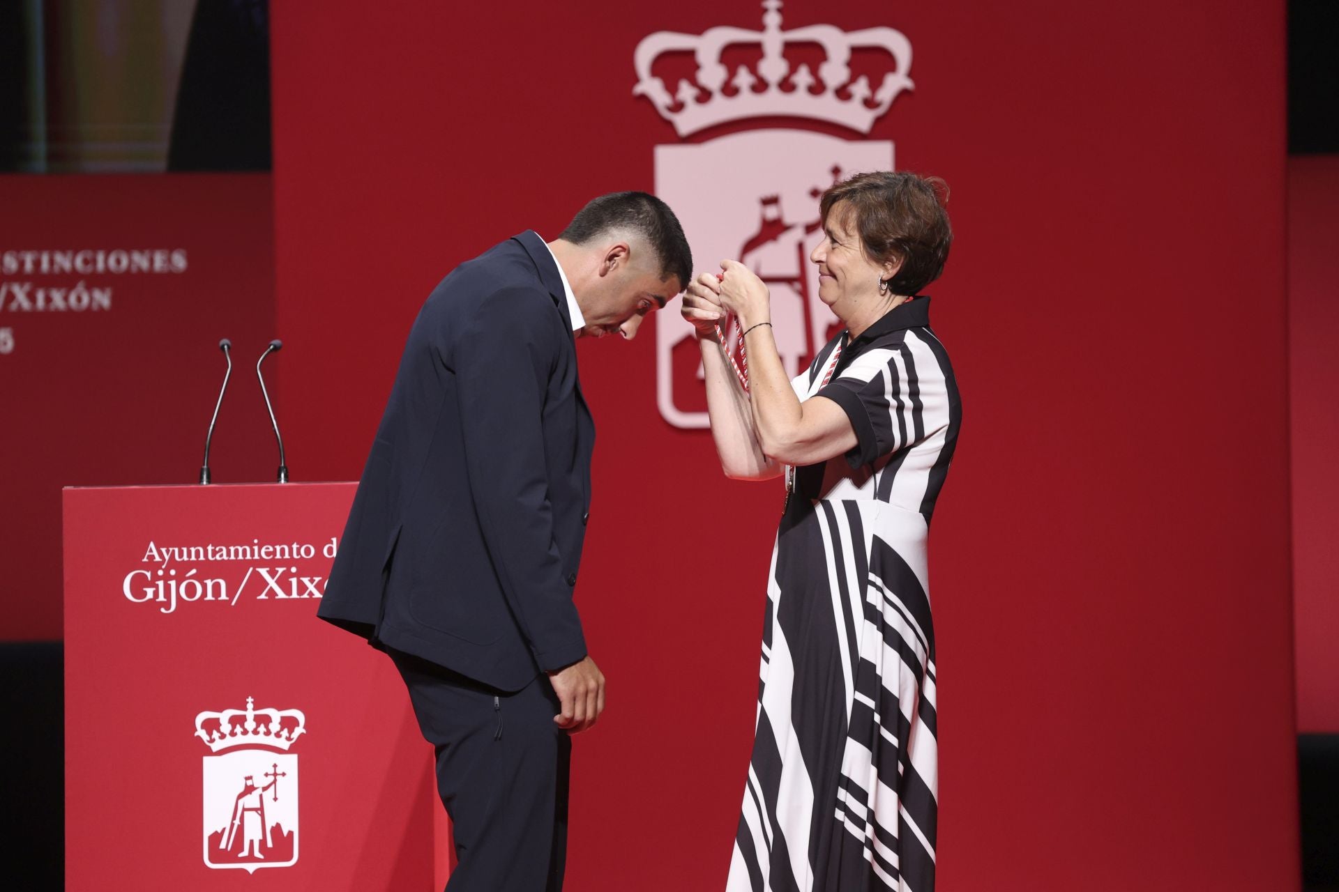 Gijón entrega sus medallas