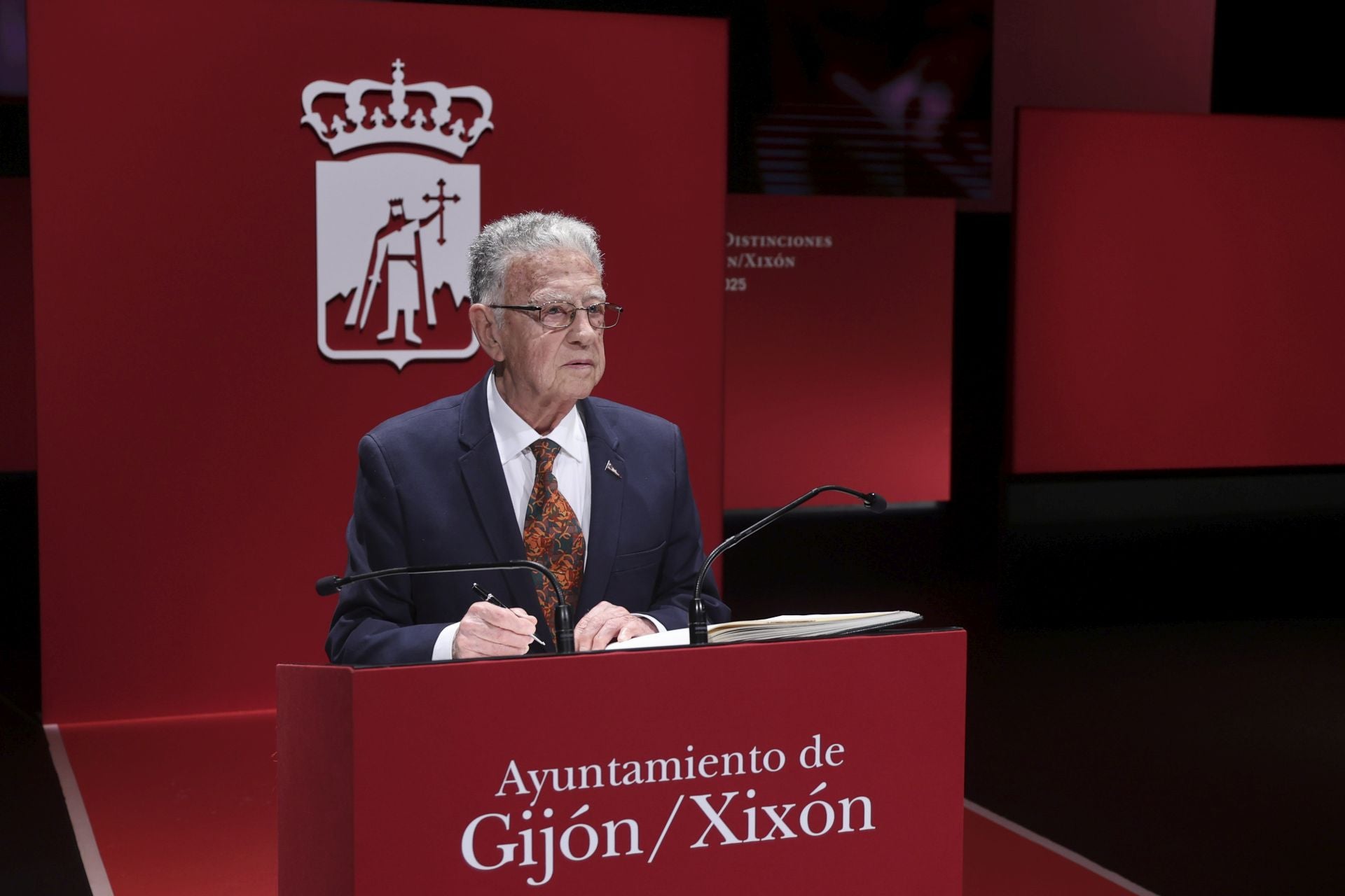Gijón entrega sus medallas