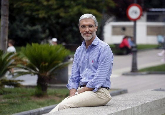 El diplomático asturiano Jorge Noval Álvarez, embajador en Misión Especial para los derechos LGTBIQ+