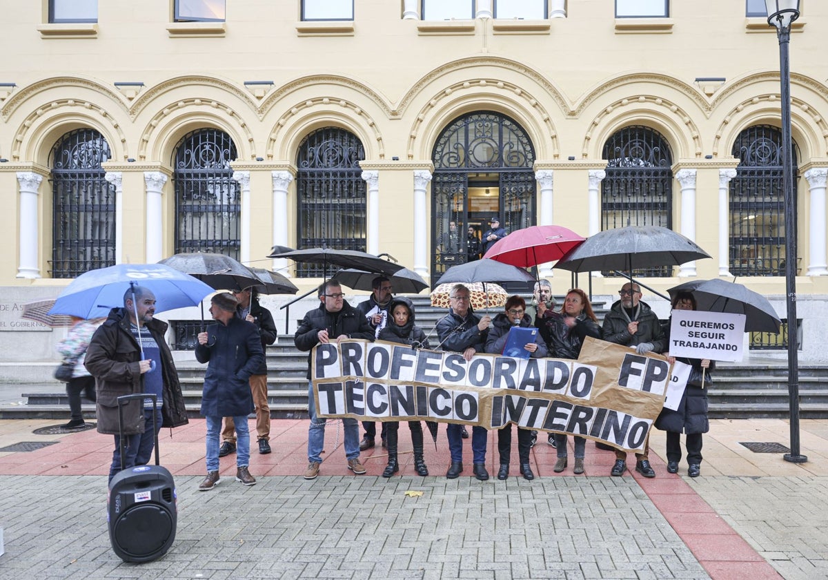 Profesorado técnico de FP durante las protestas que protagonizaron en 2023.