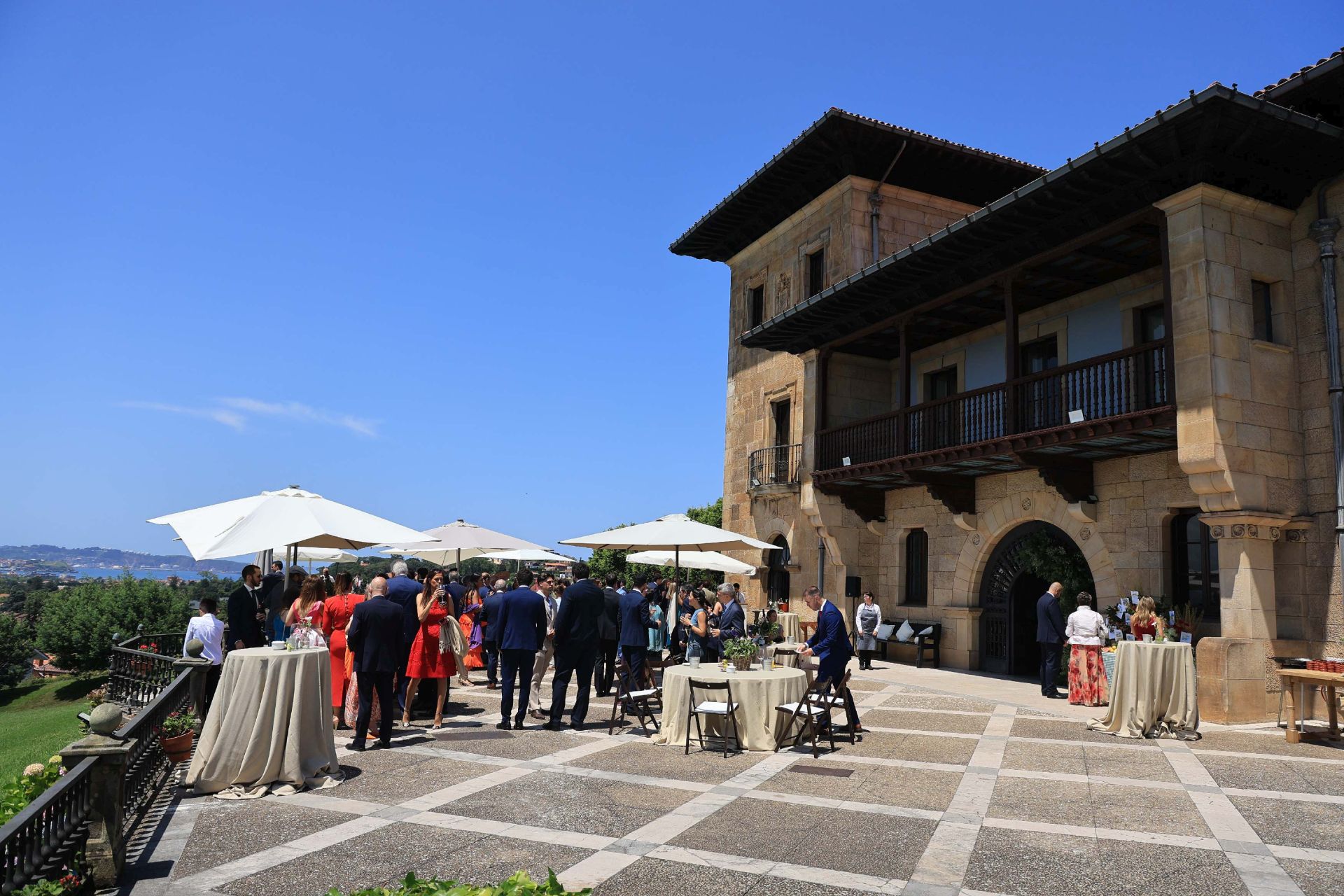 Un &#039;sí quiero&#039; entre Asturias y Madrid